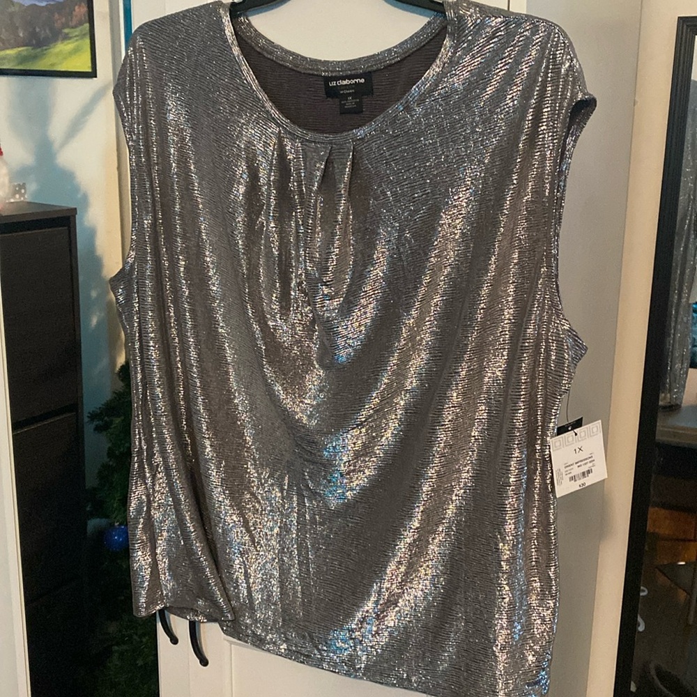 Liz Claiborne Sleeveless Top